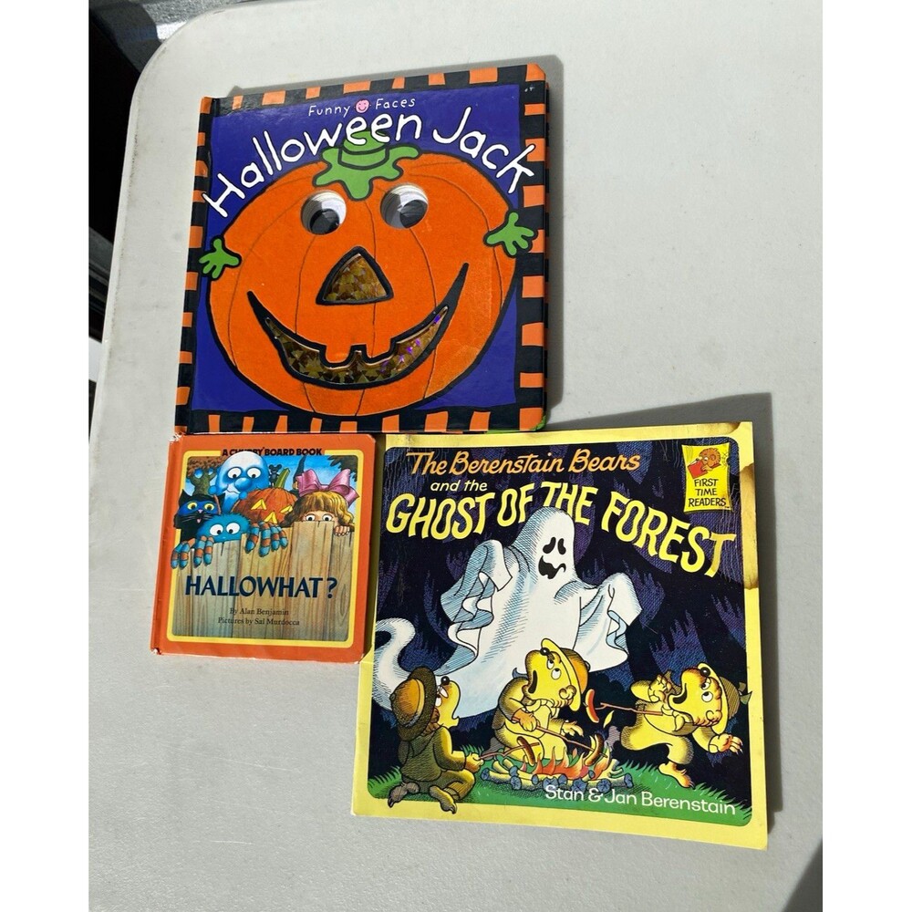 Lot 3 Vintage Childrens Halloween Books Berenstain Bears Ghost Forest Hallowhat